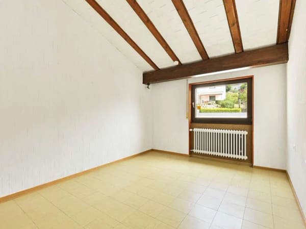 Immobilie in Weissach - Reihenmittelhaus | 5 Zimmer | 2 Balkone & 1 Terrasse | Unverbaubarer Blick ins Naturschutzgebiet - Bild 4