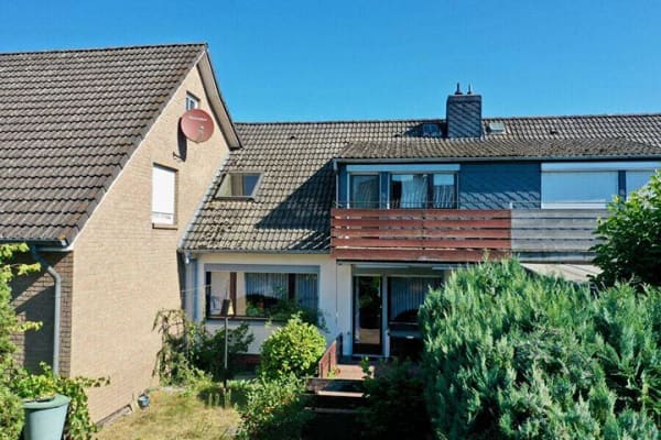 Immobilie in Tarmstedt - Reihenmittelhaus mit Potenzial für individuelle Wohnträume - Bild 0