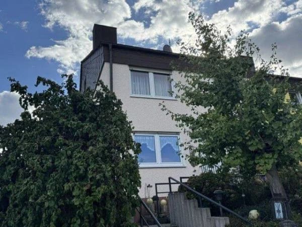 Immobilie in Bischberg - Bischberg: Attraktive Doppelhaushälfte in ruhiger Wohnlage - Bild 2