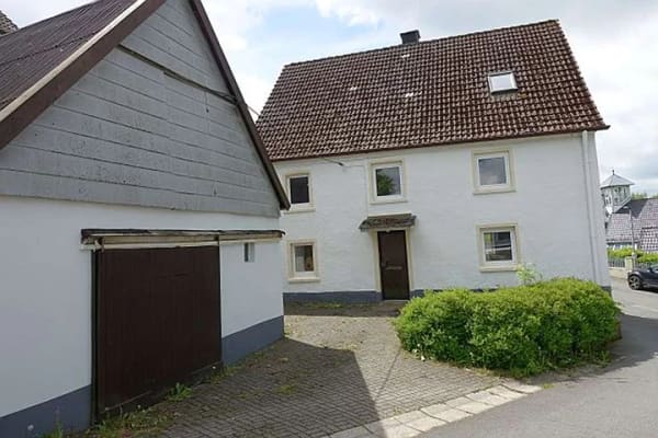Immobilie in Schalksmühle - Freistehendes geräumiges Einfamilienhaus mit separatem Baugrundstück - Bild 2