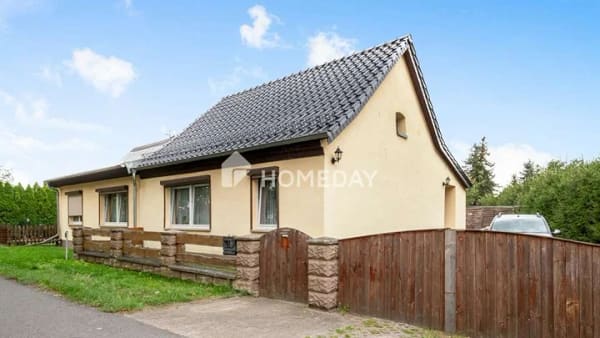 Immobilie in Baruth/Mark - Viel Platz für neue Wohnideen – Einfamilienhaus auf rund 1.200 Quadratmetern Grundstück - Bild 2
