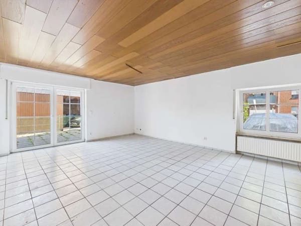 Immobilie in Warendorf - Wohnen, vermieten oder neu planen – Zweifamilienhaus in Freckenhorst  - Bild 1
