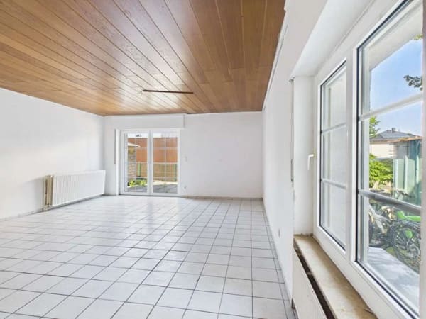 Immobilie in Warendorf - Wohnen, vermieten oder neu planen – Zweifamilienhaus in Freckenhorst  - Bild 2