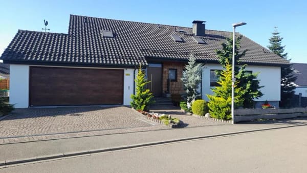 Immobilie in Mietingen - Einfamilienhaus freistehend in Mietingen - Bild 0