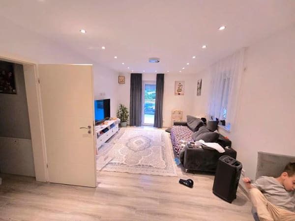 Immobilie in Albisheim (Pfrimm) - Haus mit großem Grundstück im Albisheim!! - Bild 0