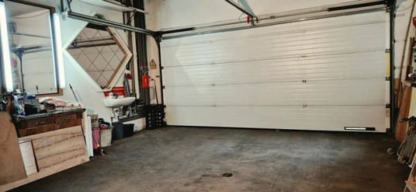 Immobilie in Auerbach/Vogtland - Machen Sie die gemütliche Wohnung zu Ihrem neuen Heim - Bild 2