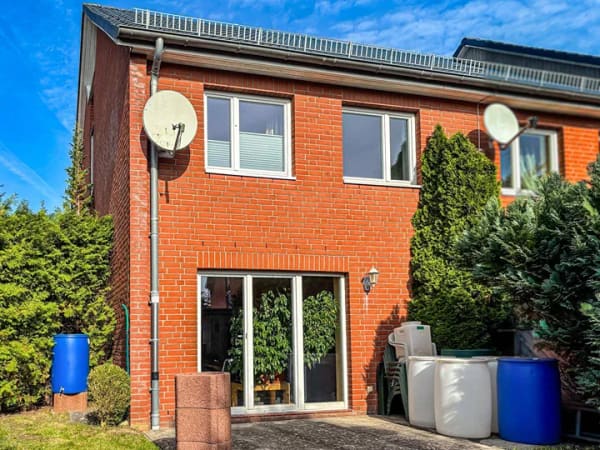 Immobilie in Gettorf - Gettorf - bezugsfreies Reihenendhaus mit Garten und Stellplatz - Bild 1
