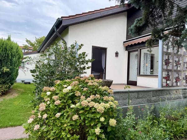 Immobilie in Langenargen - Bodenseenähe und außergewöhnlich viel Potenzial – charmantes Einfamilienhaus in Langenargen - Bild 0