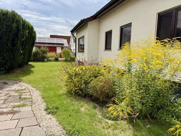 Immobilie in Langenargen - Bodenseenähe und außergewöhnlich viel Potenzial – charmantes Einfamilienhaus in Langenargen - Bild 3