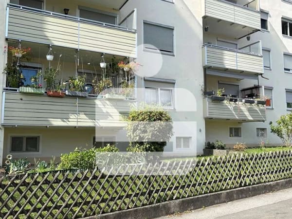 Immobilie in Herzogenaurach - Wohnung mit viel Gestaltungspotential!...3 Zi.-ETW mit Garage in Herzogenaurach - Bild 0