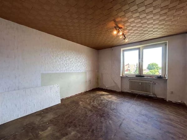 Immobilie in Herzogenaurach - Wohnung mit viel Gestaltungspotential!...3 Zi.-ETW mit Garage in Herzogenaurach - Bild 4