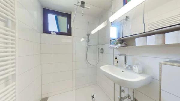 Immobilie in Renningen - 2-Zimmer-Wohnung mit S-Bahn-Anschluss zu verkaufen  - Bild 2