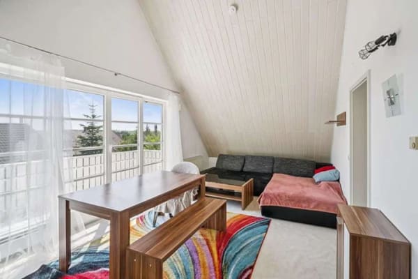 Immobilie in Hohenfels - Landidyll Hohenfels – 2-Zimmer-Dachgeschosswohnung mit Balkon und Potenzial - Bild 1