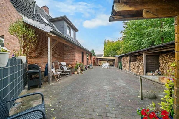 Immobilie in Rabel - Charmanter Rotklinker-Traum nahe der Schlei – Einfamilienhaus mit idyllischem Garten & Kaminofen - Bild 2