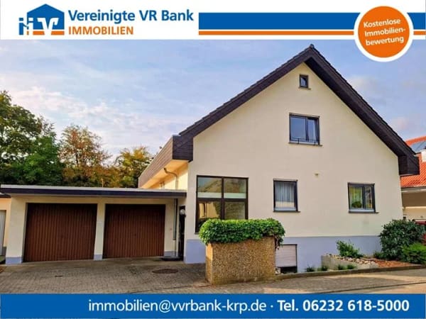 Immobilie in Harthausen - Voll vermietetes Dreifamilienhaus  - Bild 0