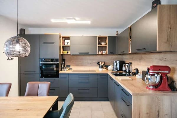 Immobilie in Rimsting - Hochwertige 4-Zimmer-Gartenwohnung mit traumhaftem Chiemsee- und Bergblick - Bild 3