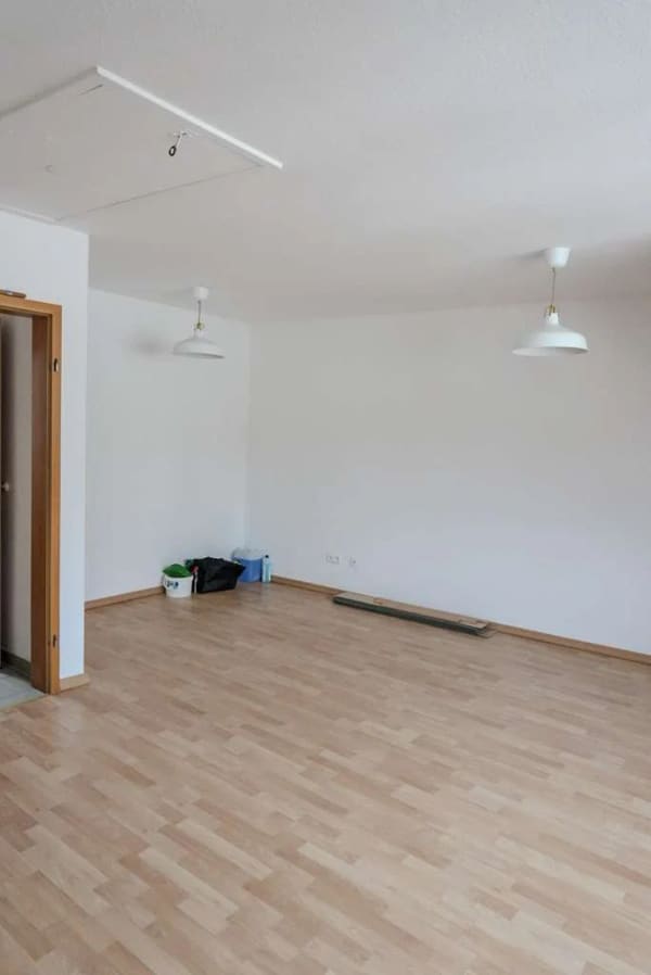 Immobilie in Wolfstein - Historischer Charme in Wolfstein: Gemütliches Zweifamilienhaus mit 2 Einheiten - Bild 4
