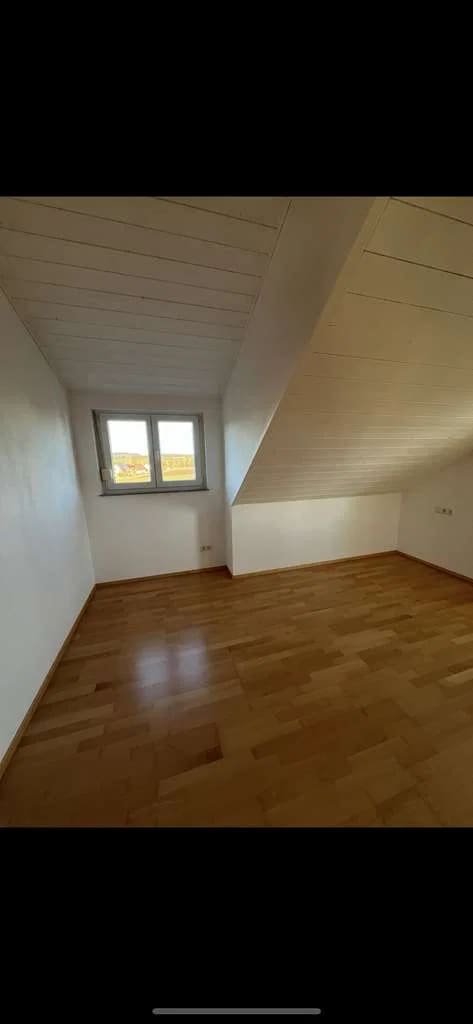 Immobilie in Ammerbuch - Lichtdurchflutete hochwertige 3-Zimmer-Wohnung in Ammerbuch - Bild 1