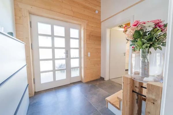 Immobilie in Kumhausen - Modernes Naturhaus bei Landshut - neuwertig, energieeffizient & hochwertig ausgestattet !!! - Bild 2