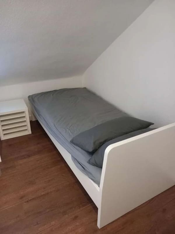 Immobilie in Würzburg - 4 Zi-Whg möbliert, geeignet für Anlgeger - Bild 2