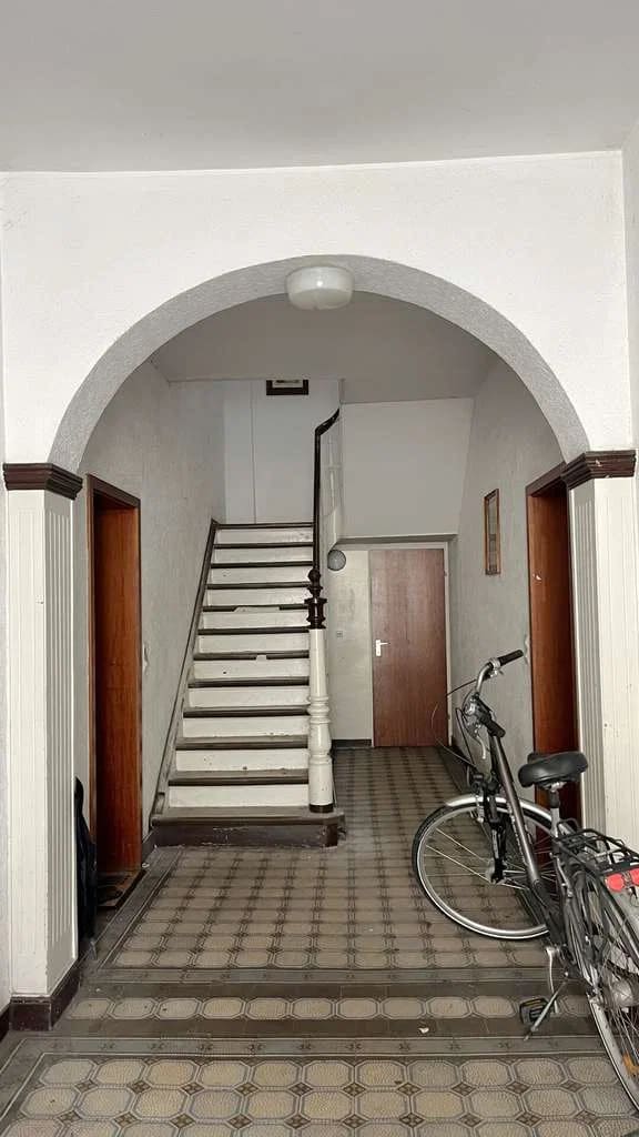 Immobilie in Bergisch Gladbach - Attraktives Anlageobjekt in Bergisch Gladbach – 5 Wohneinheiten, Garten & Entwicklungspotenzial - Bild 1
