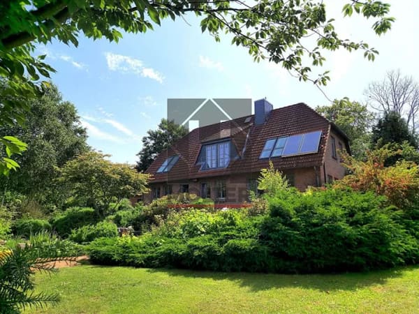 Immobilie in Selk - Einzigartiges Einfamilienhaus im Grünen - Bild 0