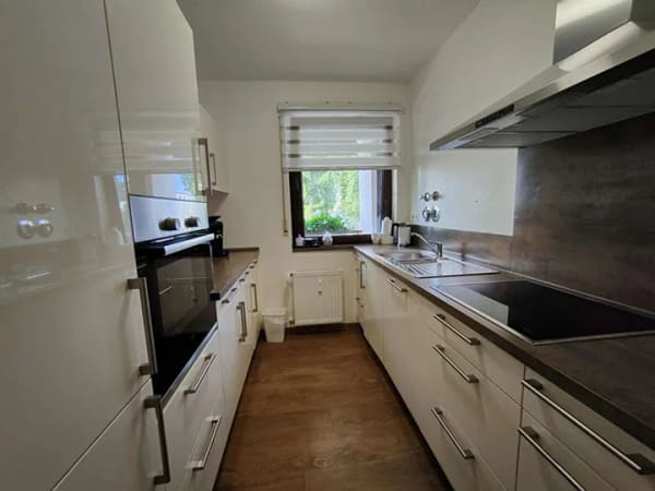 Immobilie in Taunusstein - 3-Zimmer-Wohnung in Top-Zustand mit großem Südwest-Balkon in Taunusstein - Bild 2