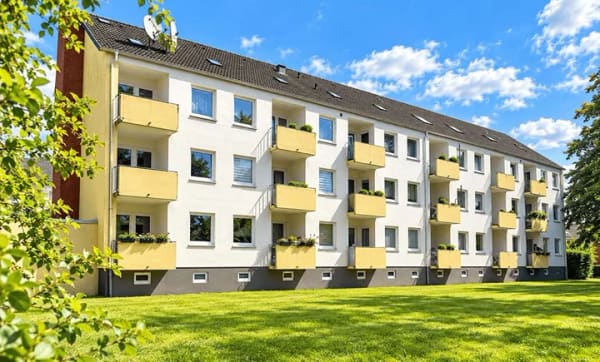 Immobilie in Schwanewede - Schwanewede / Modernisierte 3-Zimmer-Wohnung mit Sonnenbalkon in ruhiger Lage. - Bild 1
