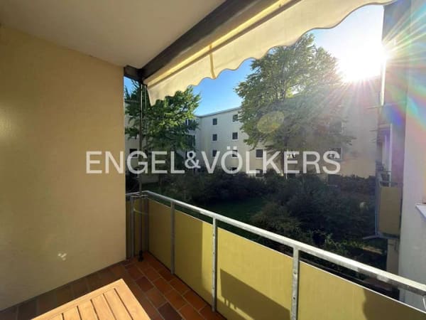 Immobilie in Lindau (Bodensee) - Ruhige 2-Zimmer-Wohnung in seenaher und zentraler Lage - Bild 0