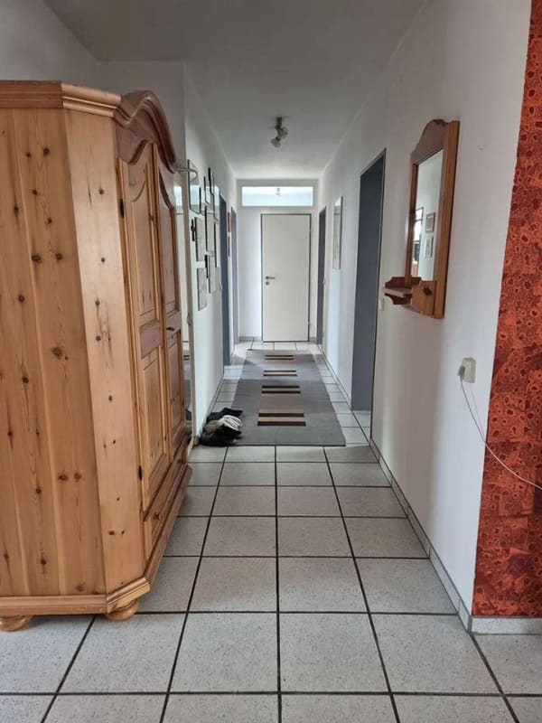 Immobilie in Fronreute - 4,5-Zimmer-Wohnung mit Garten und Werkstatt in Fronreute - Bild 4