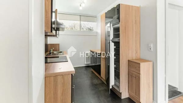 Immobilie in Kerpen - Großzügige 4-Zimmer-Wohnung mit 7% Brutto-Rendite, 100 m² Wohnfläche, Loggia und EBK - Bild 4