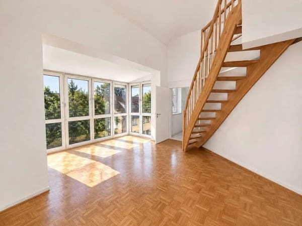 Immobilie in Weinböhla - Renovierte Maisonettewohnung mit Stellplatz und Klimaanlage - Bild 0