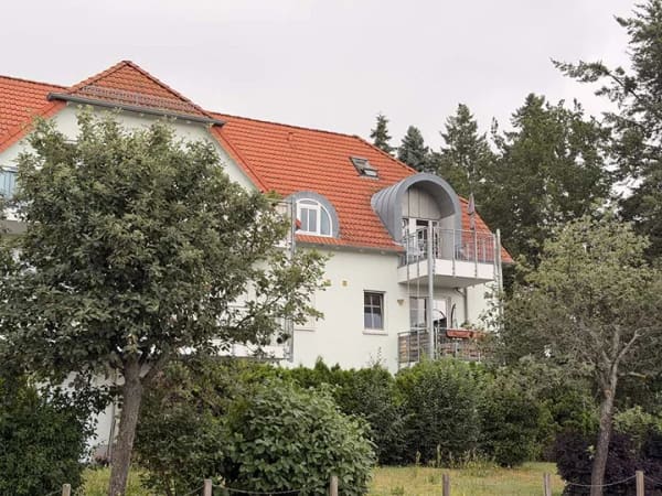 Immobilie in Weinböhla - Renovierte Maisonettewohnung mit Stellplatz und Klimaanlage - Bild 1