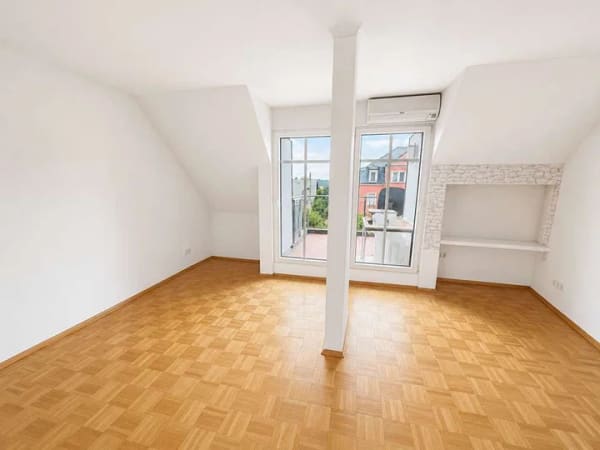 Immobilie in Weinböhla - Renovierte Maisonettewohnung mit Stellplatz und Klimaanlage - Bild 3