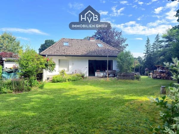 Immobilie in Westerwalsede - Bungalow mit Keller, Garage und großzügigem Garten - Bild 1