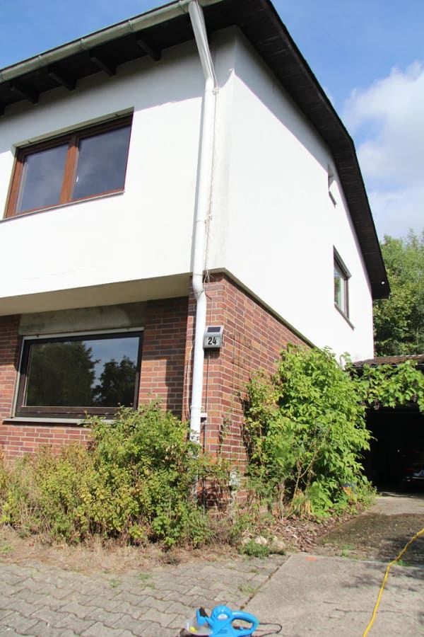 Immobilie in Ochsenfurt - Exklusives Architektenhaus auf großzügigem Grundstück - Bild 2