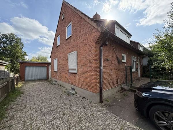 Immobilie in Schwentinental - Reihenendhaus in Schwentinental mit viel Potenzial - Bild 0