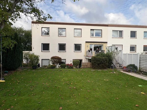 Immobilie in Dortmund - Gepflegtes Vierfamilienhaus mit großem Garten in Dortmund Hombruch - Bild 1