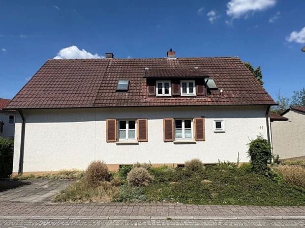 Immobilie in Wurmlingen - Charmantes Einfamilienhaus mit Einliegeroption und Doppelgarage in ruhiger Lage von Wurmlingen - Bild 2