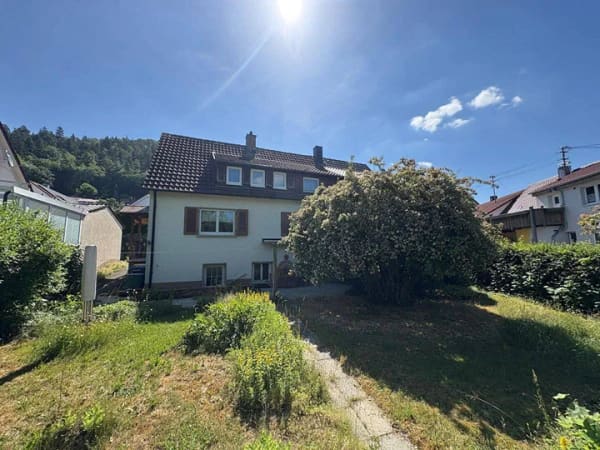 Immobilie in Wurmlingen - Charmantes Einfamilienhaus mit Einliegeroption und Doppelgarage in ruhiger Lage von Wurmlingen - Bild 3
