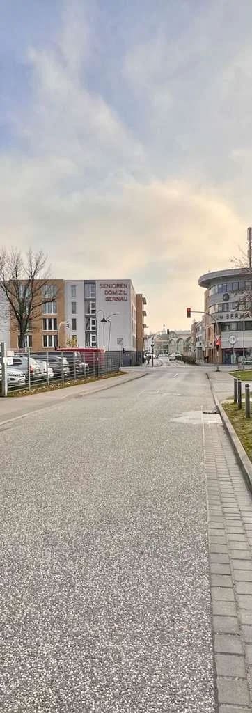 Immobilie in Bernau - Wohnen und Arbeiten unter einem Dach – vielseitige Immobilie mit Entwicklungsmöglichkeiten - Bild 0
