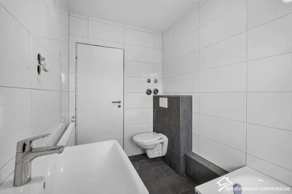 Immobilie in Steinfurt - Vielseitig nutzbar - Modernisierte 3-Zimmer-Wohnung mit Balkon - Sofort Verfügbar! in Steinfurt - Bild 4