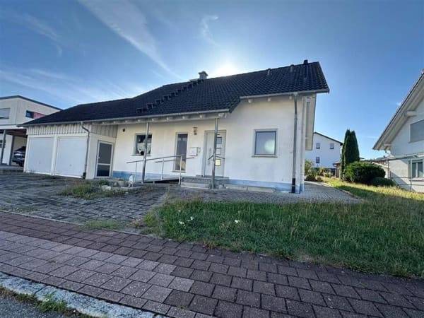 Immobilie in Bösingen - Modernes Einfamilienhaus im Neubaugebiet von Herrenzimmern - Bild 0