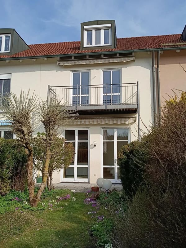 Immobilie in Hohenkammer - Provisionsfrei von privat! Sofort beziehbar! Helles RMH in guter Lage in Hohenkammer, Kaufpreis VB - Bild 0