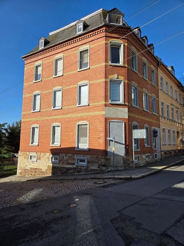Immobilie in Hohenstein-Ernstthal - unverbaubarer Blick auf  das grüne Erzgebirge - Bild 1
