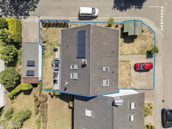 Immobilie in Nußloch - Großzügiges 1- bis 2-Familienhaus mit Garten und 3 Stellplätzen in ruhiger Lage - Bild 3