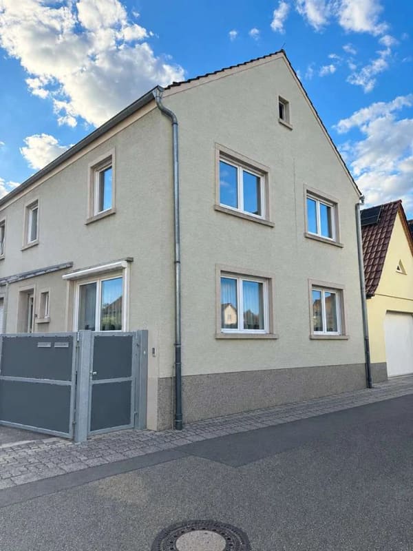 Immobilie in Schifferstadt - Wohnen mit Charakter: 4-Zimmer-Wohnung in Schifferstadt - Bild 0
