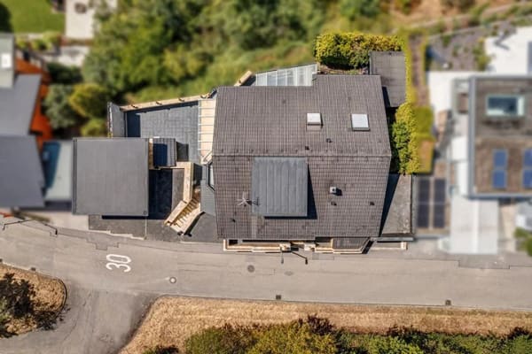 Immobilie in Untergruppenbach - Wohnen mit Charakter: Großzügiges Anwesen mit Aussicht und Einliegerwohnung - Bild 0