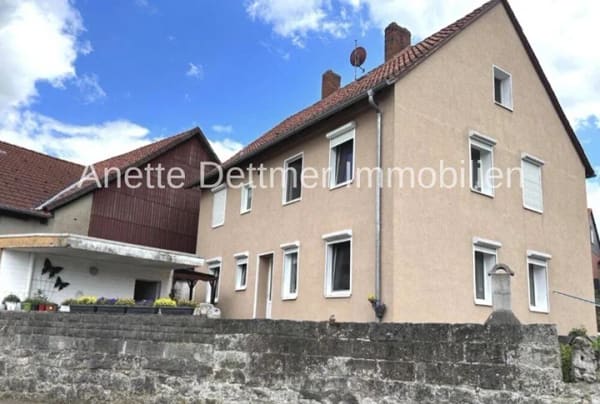 Immobilie in Freden (Leine) - KNALLERPREIS in Freden! Viel Platz, nahezu bezugsfertig & top angebunden Richtung Hannover/Göttingen - Bild 0