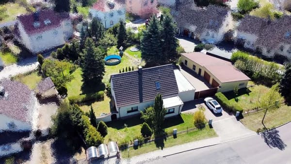 Immobilie in Bad Belzig - Großzügiges Familienanwesen mit Werkstatt und Garagen - Bild 0